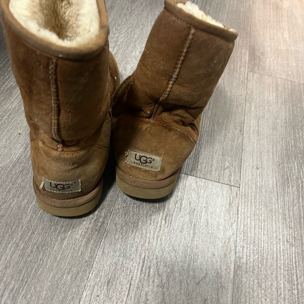 Ugg classic
